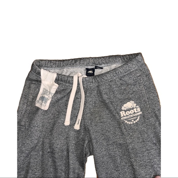 Roots Sweatsuit - Picture 5 of 7